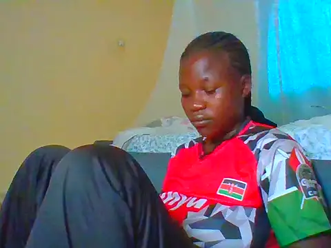 prettychic5 online show from 04.21.26