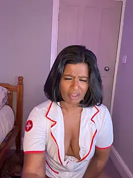 Snapshot of RoseMelanie chatting on 10.21.25 RoseMelanie online show from 10.21.25