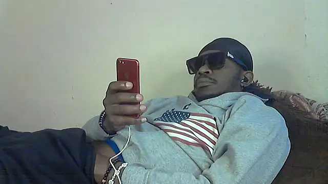 Snapshot of BIGDICKMULLAH chatting on 09.13.25 BIGDICKMULLAH online show from 09.13.25