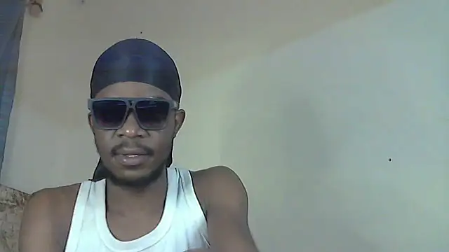 Snapshot of BIGDICKMULLAH chatting on 09.13.25 BIGDICKMULLAH online show from 09.13.25