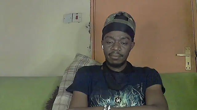 Snapshot of BIGDICKMULLAH chatting on 10.07.25 BIGDICKMULLAH online show from 10.07.25