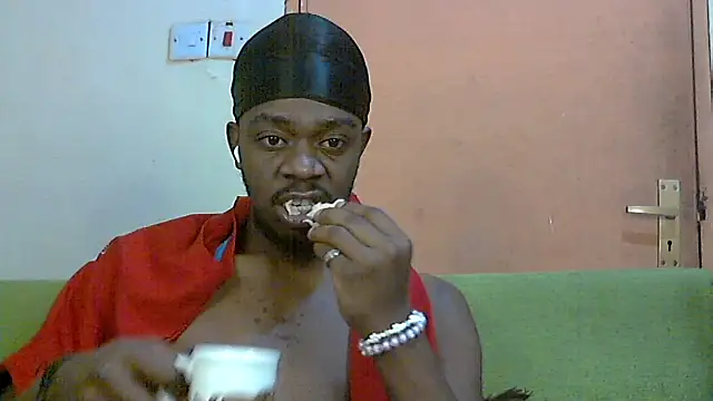 Snapshot of BIGDICKMULLAH chatting on 10.17.25 BIGDICKMULLAH online show from 10.17.25