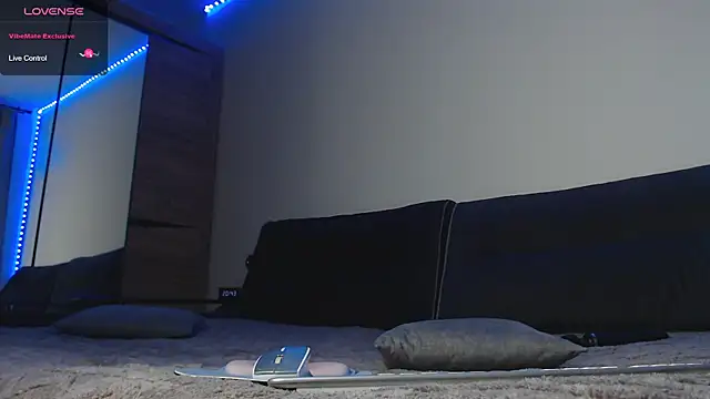 Snapshot of Eva_Mata chatting on 10.07.25 Eva Mata online show from 10.07.25