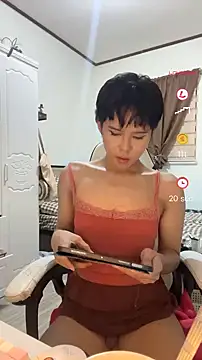 Plaxtique online show from 01.11.26