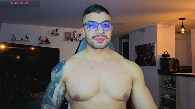 Michael Diamond online show from 11.22.25