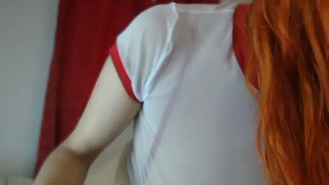 Snapshot of skinny_Raven chatting on 04.21.26 skinny Raven online show from 04.21.26