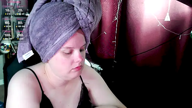 Snapshot of so_cute777 chatting on 09.11.25 so cute777 online show from 09.11.25