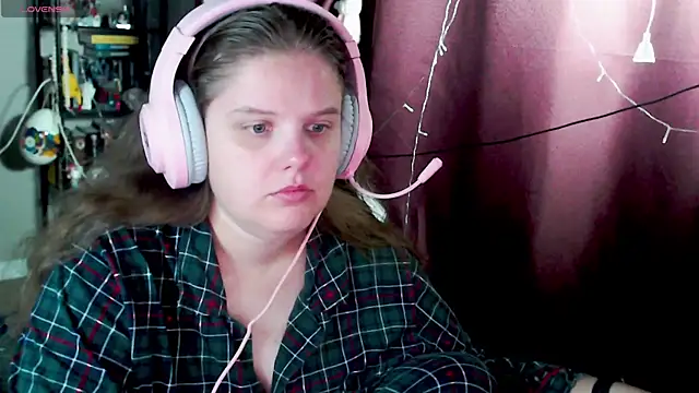 Snapshot of so_cute777 chatting on 09.28.25 so cute777 online show from 09.28.25