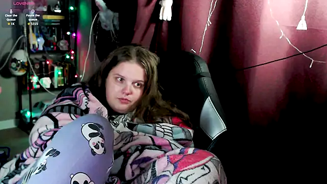 Snapshot of so_cute777 chatting on 09.29.25 so cute777 online show from 09.29.25