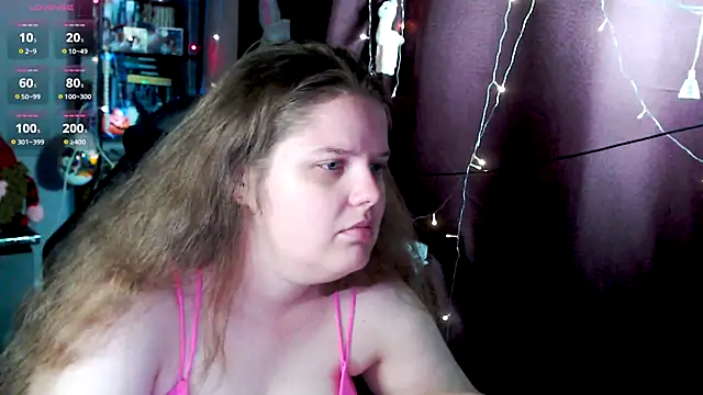 Snapshot of so_cute777 chatting on 10.24.25 so cute777 online show from 10.24.25