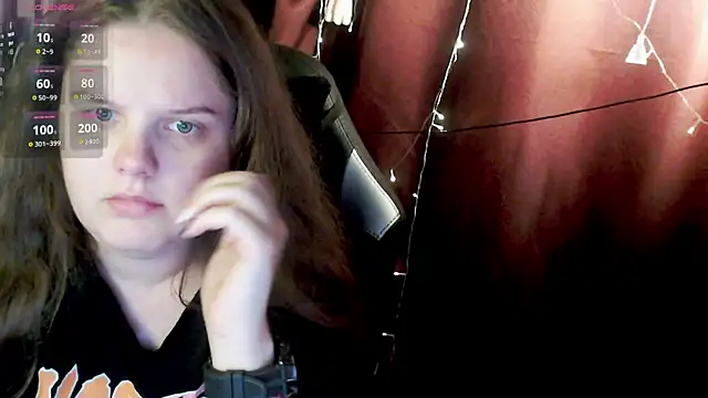 Snapshot of so_cute777 chatting on 10.28.25 so cute777 online show from 10.28.25