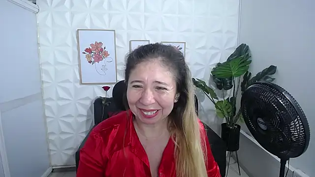 Valentinaa mature online show from 02.15.25
