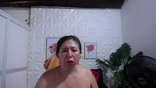 Valentinaa mature online show from 02.26.25