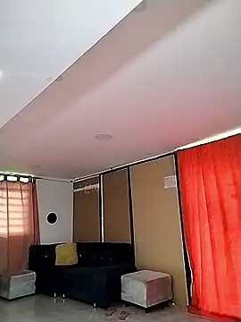 Snapshot of Alissamore3 chatting on 10.11.25 Alissamore3 online show from 10.11.25