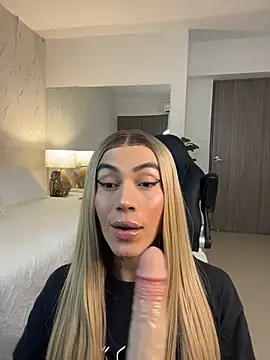 Miss sagitario online show from 11.22.25