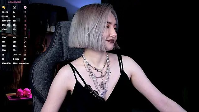 ReiYosimoto online show from 02.02.26