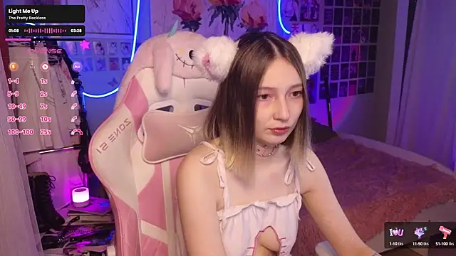 Evie Ro online show from 10.13.25