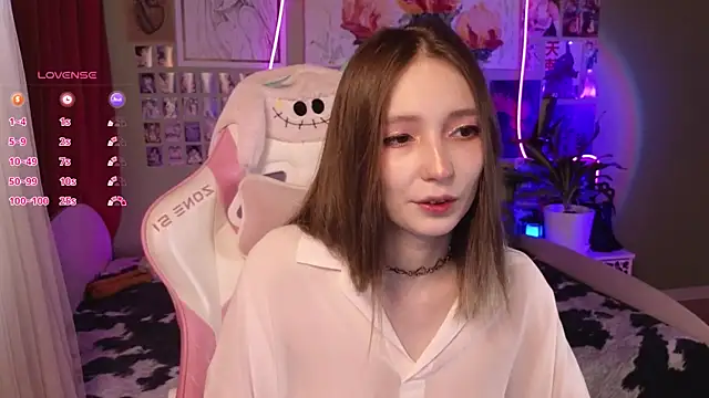 Snapshot of Evie_Ro chatting on 05.01.26 Evie Ro online show from 05.01.26