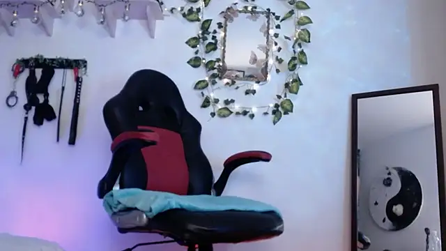 Eve Blue77 online show from 02.11.25