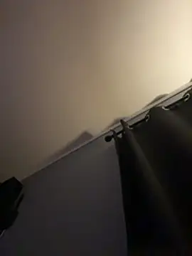 Snapshot of MadyTaylor chatting on 11.16.25 MadyTaylor online show from 11.16.25