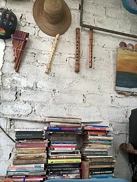 Snapshot of kvr27 chatting on 11.06.25 kvr27 online show from 11.06.25