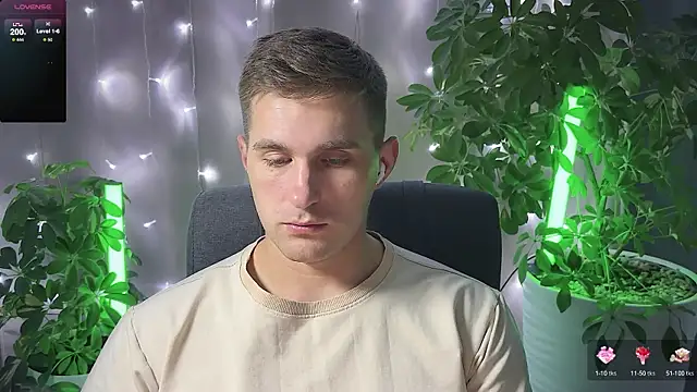 Sweeet  boy online show from 03.08.25