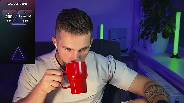 Sweeet  boy online show from 09.11.25