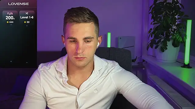 Sweeet  boy online show from 09.12.25