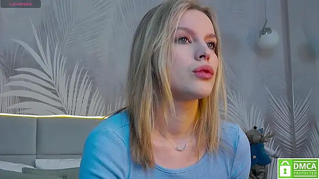 AmaliaBell online show from 12.23.24