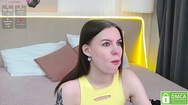 AmaliaBell online show from 10.10.25