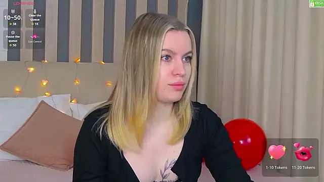 Snapshot of AmaliaBell chatting on 02.11.26 AmaliaBell online show from 02.11.26