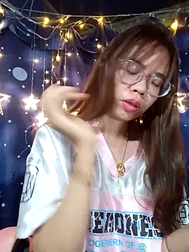   Mai-love19   online show from 03.08.26