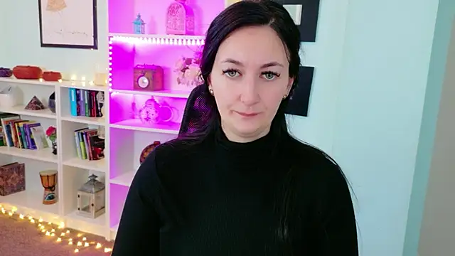 Snapshot of BrianaJoy chatting on 02.06.26 BrianaJoy online show from 02.06.26