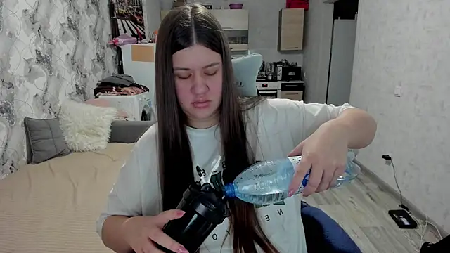 Lis Kollen online show from 11.14.25