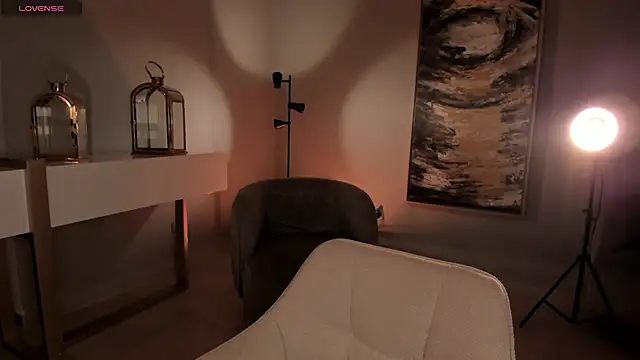 AmyArmstrong online show from 01.16.25