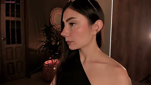 AmyArmstrong online show from 03.02.25