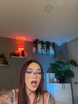 DaniDusan  online show from 10.02.25