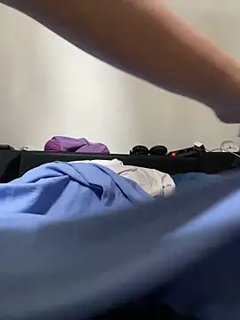 Snapshot of GeilerBull chatting on 01.11.25 GeilerBull online show from 01.11.25