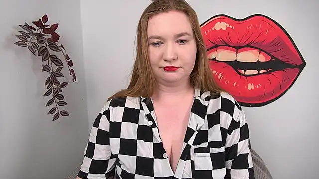 LaraDream online show from 02.28.26