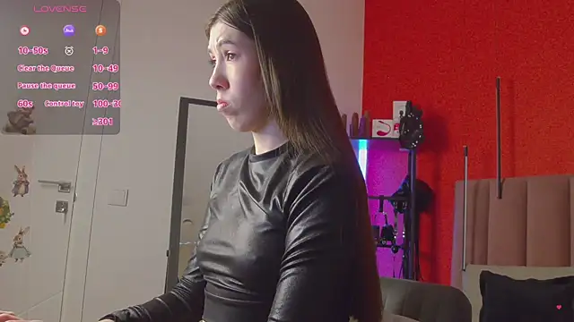 SweetySonya online show from 04.13.26