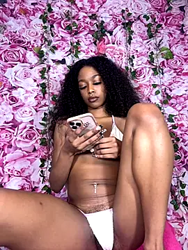 mismialove online show from 10.04.25