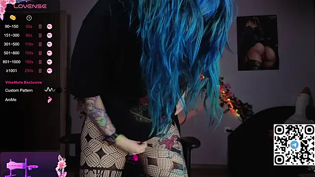 Snapshot of Silvia_Santorskii chatting on 10.06.25 Silvia Santorskii online show from 10.06.25