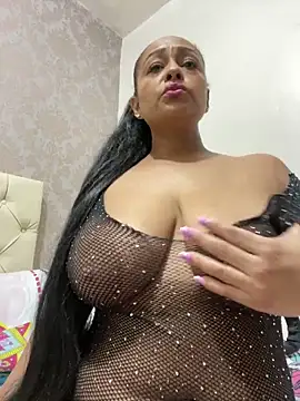 Snapshot of sofia_xxx02 chatting on 02.18.25 sofia xxx02 online show from 02.18.25