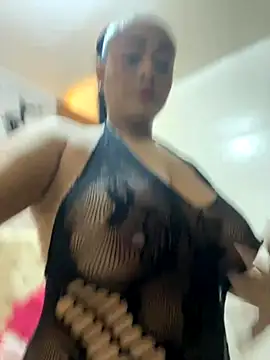 Snapshot of sofia_xxx02 chatting on 10.09.25 sofia xxx02 online show from 10.09.25