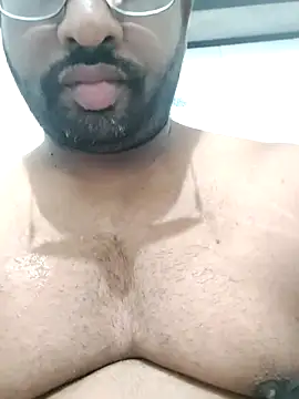 Snapshot of Sammy6432 chatting on 10.20.25 Sammy6432 online show from 10.20.25